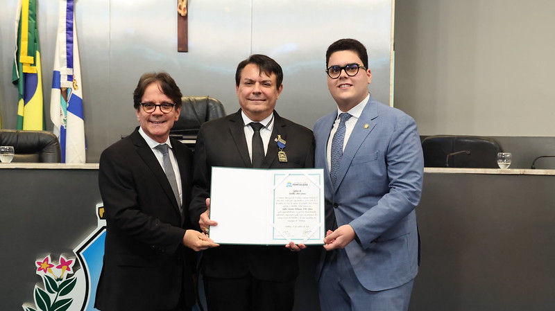 Mega Imóveis celebra 35 anos com homenagem na Câmara Municipal de Fortaleza
